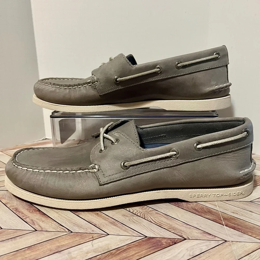 Sperry Topsider Authentic Original 2 Eye Boat Shoes Men 10 Grey Leather Nautical